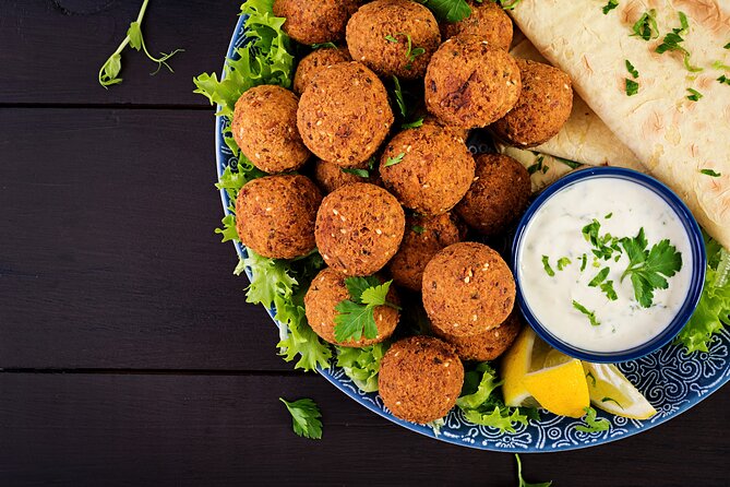 Private Cairo food tour &Great Food(Falafel, Shawarma& Koshari) - Starting with Cairo pickup and a private car