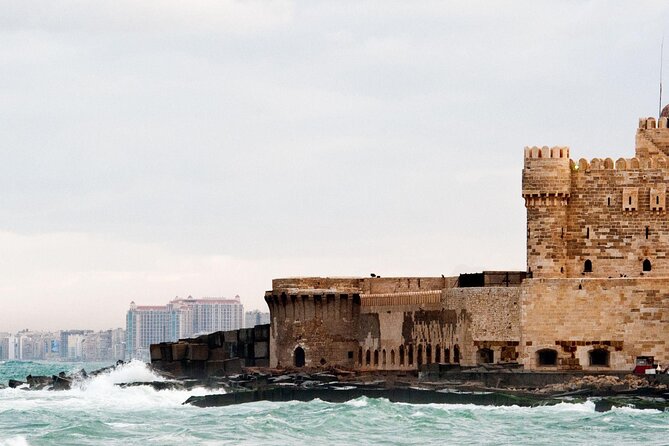 Private Day to Alexandria from Cairo with lunch - Lunch at a local restaurant