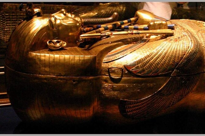 Private Day Tour Giza Pyramids and Egyptian museum (OR) GEM - Why this private Cairo day is appealing