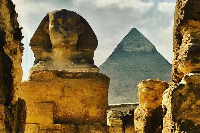 Private Day Tour Giza Pyramids, Memphis and Sakkara Pyramids - Giza Pyramids: the grand opening