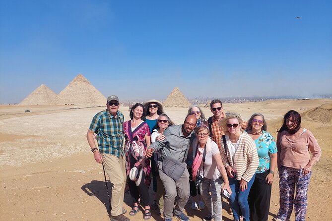 Private Day Tour to Giza Pyramids , Saqqara and Memphis - Why the private format matters in Cairo