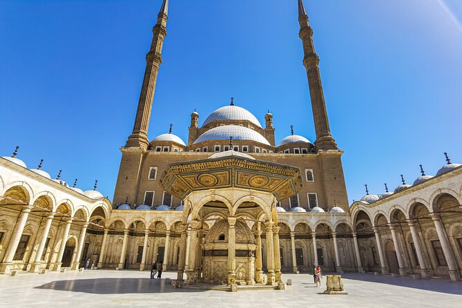 Private day tour visiting Coptic, Islamic Cairo, khan Elkhalili - Why this private Cairo route works so well