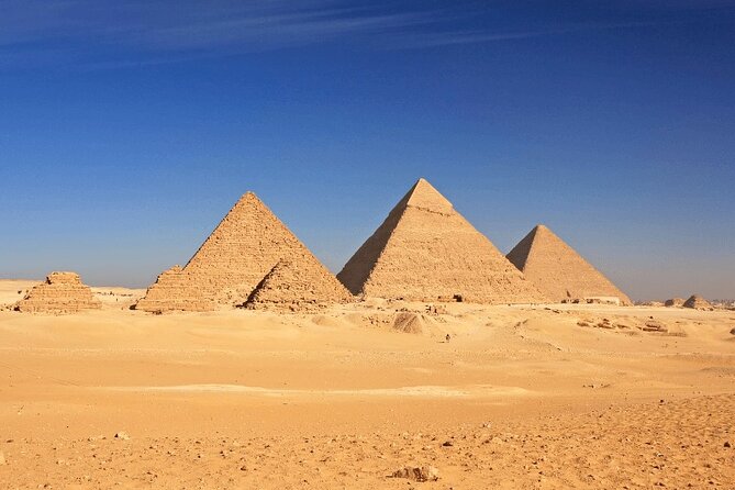 Private day trip to Cairo from Hurghada - Thirty minutes with the Great Sphinx and Valley Temple