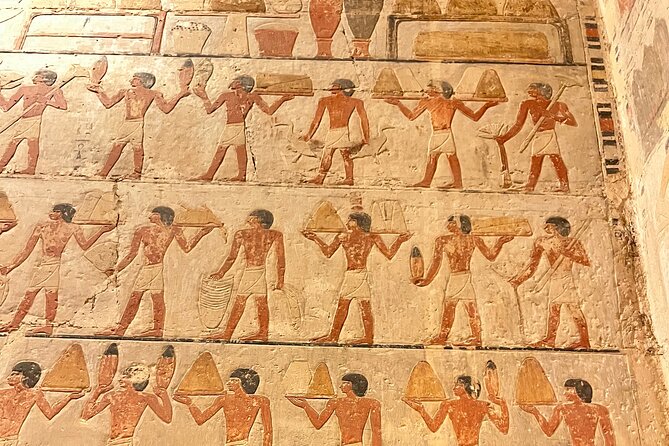Private full day tour Sakkara , Memphis museum ,Dahshur pyramids - What the private car changes