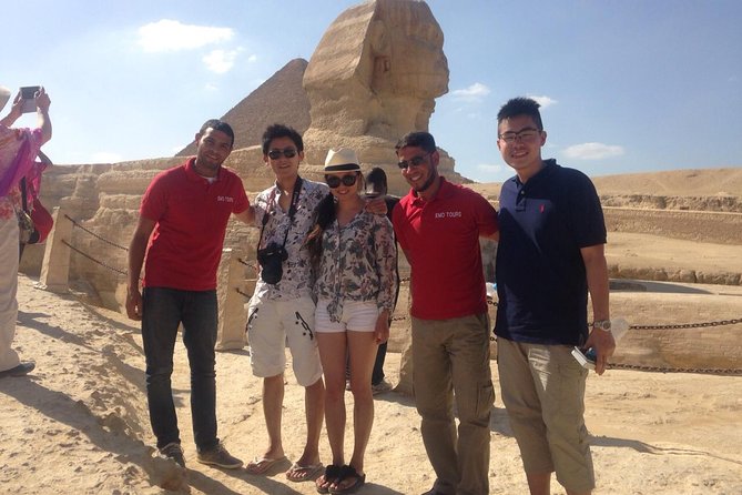 Private Full-Day Tour Visiting Giza Pyramids, Egyptian Museum and Old Market - The Great Sphinx and Khafre’s valley temple