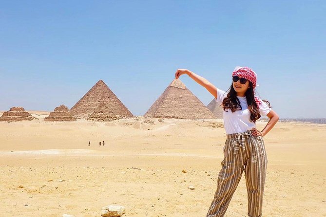 Private Full-Day Tour Visiting Giza Pyramids, Egyptian Museum and Old Market - Khan el-Khalili, Cairo’s old bazaar district