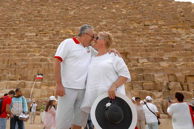 Private Giza Pyramids and Egyptian Museum Tours - Two hours among the Giza Pyramids