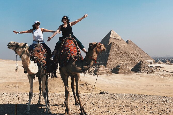 Private Giza Pyramids Tour, Sphinx with Camel Ride and Lunch - Why a private guide helps at Giza
