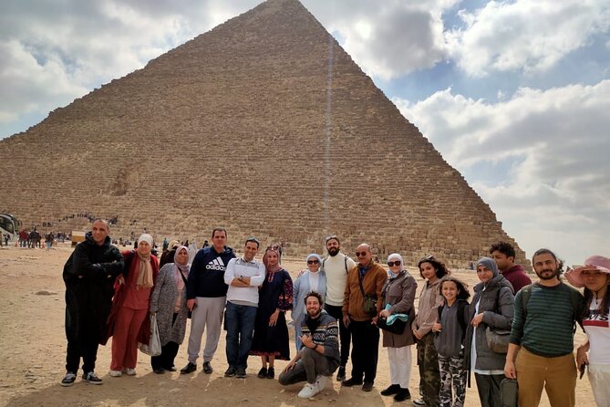 Private guide's trip to Giza pyramids, Great sphinx valley temple - What Nader and Engy add to the day