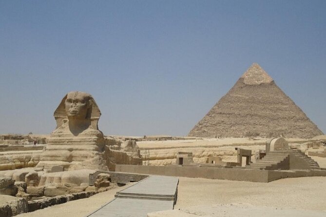 The Sphinx below the pyramid of Khafre at Giza