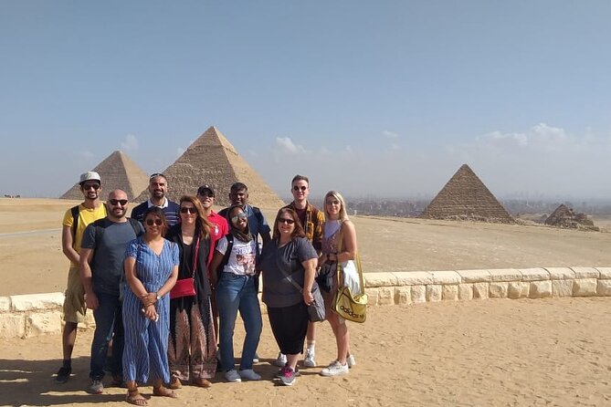 Private Guided Tour to Giza Pyramids and Sphinx - Lunch, bottled water, and the all-inclusive choice