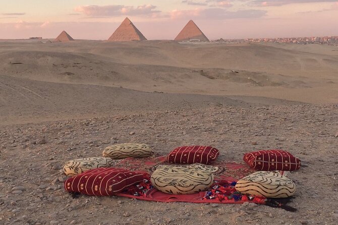 Private Guided tour to Giza Pyramids,Sphinx Camel Ride and Lunch - Meeting the three pyramids at Giza