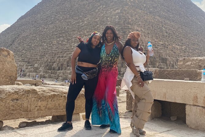 Private Guided tour to Giza Pyramids,Sphinx Camel Ride and Lunch - Egyptian street lunch after the monuments