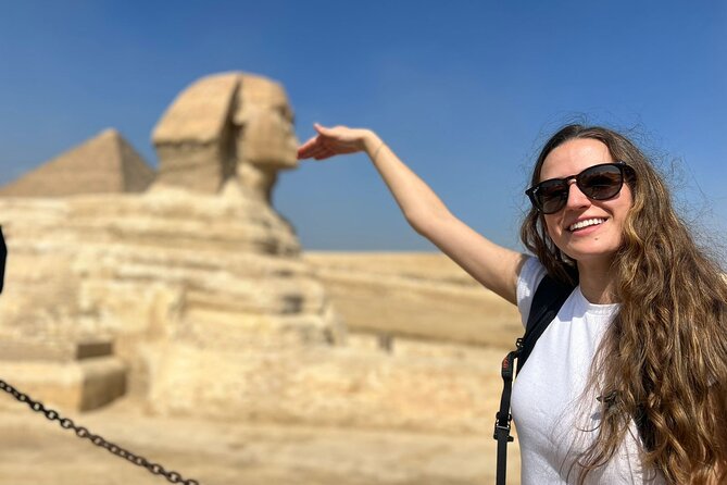 Private Half Day Giza Pyramids Tour with camel & Lunch - The 20-minute camel ride near the Sahara