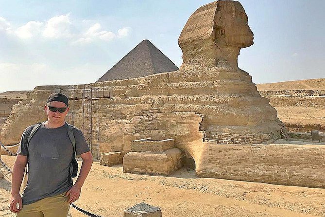Private Half Day Tour to Giza Pyramids & Great Sphinx from Cairo - Khafres Pyramid and the Sphinx connection