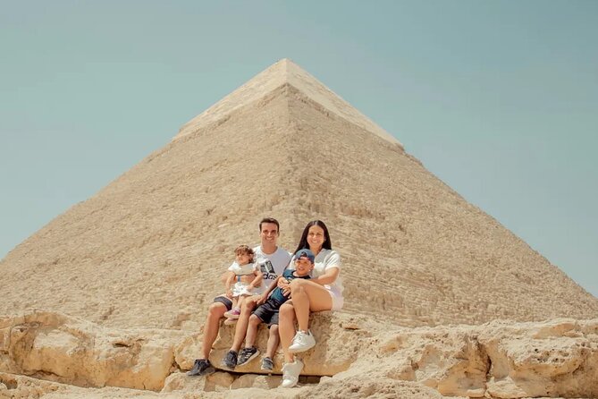 Private half Day Tour to the Great 3 Pyramids of Egypt - Photographing the pyramids with guide help