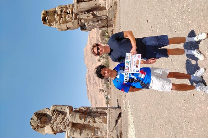 Private Overnight Tour to Luxor from Hurghada with HotAir Balloon - Colossi of Memnon, a quick but worthwhile stop