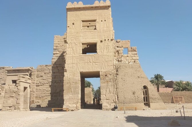 Private Overnight Tour to Luxor from Hurghada with HotAir Balloon - Your overnight in Luxor