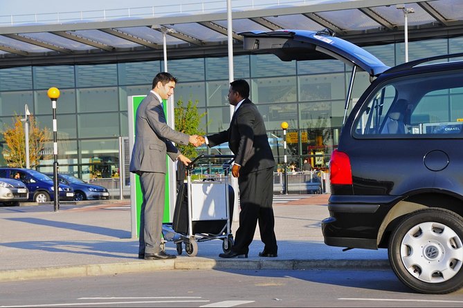 Private Pickup Transfer from Cairo Airport to Hotels in Cairo - Vehicle sizes and the luggage question
