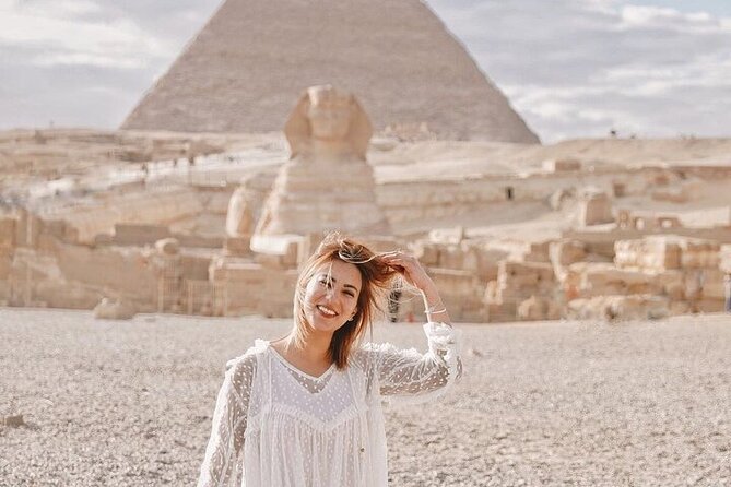 Private Pyramids & Sphinx Day with Great Egyptian Museum - Khafre and Menkaure add more than three photo stops