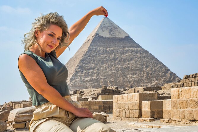 Private: Pyramids & Sphinx Guided Tour With Transfers & Drinks. - Is $25 a good value?