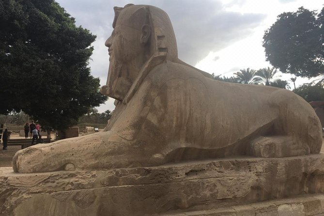 Private pyramids tour to Giza pyramids Sphinx Dahshur Sakkara & Memphis - The real cost beyond $25