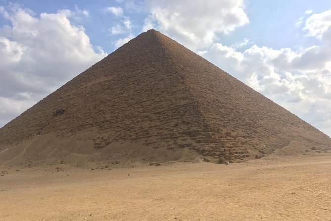 Private pyramids tour to Giza pyramids Sphinx Dahshur Sakkara & Memphis - Who should book this Cairo day tour?
