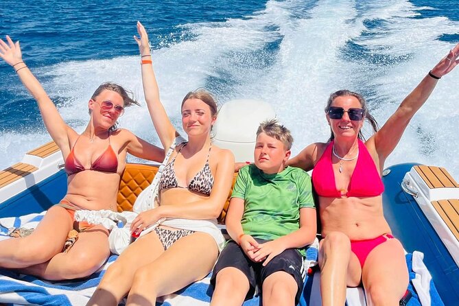 Private Speed Boat 4 Hours to White Island and Dolphin House - Why a private Hurghada boat makes sense