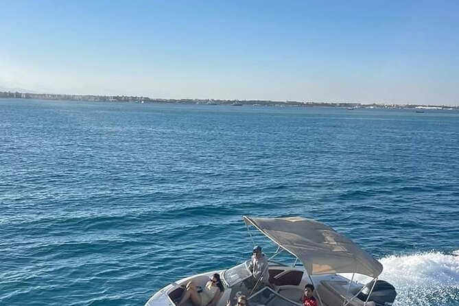 private speedboat 3 hours to dolphin house - Hurghada - What the three-hour Dolphin House trip is really like