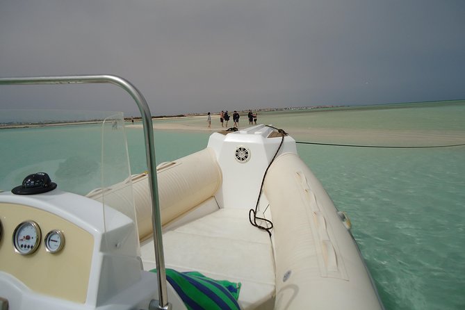 Private Speedboat Tour From Hurghada - Magawish Island for a first island stop