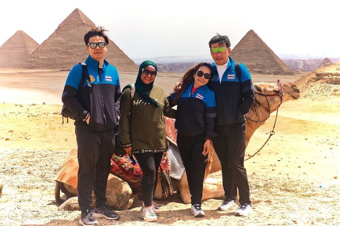 Private Tour All Inc Giza Pyramids, Saqqara Memphis, Lunch& Camel - Khafre and Menkaure: two different pyramid stories