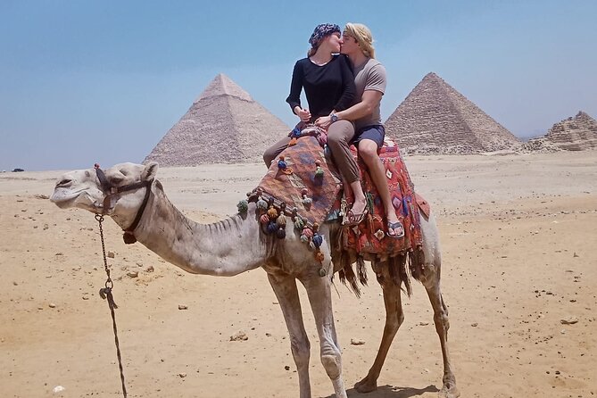Private Tour: Discover Giza Pyramids, Sphinx & Egyptian Museum - Timing, comfort, and who should choose it