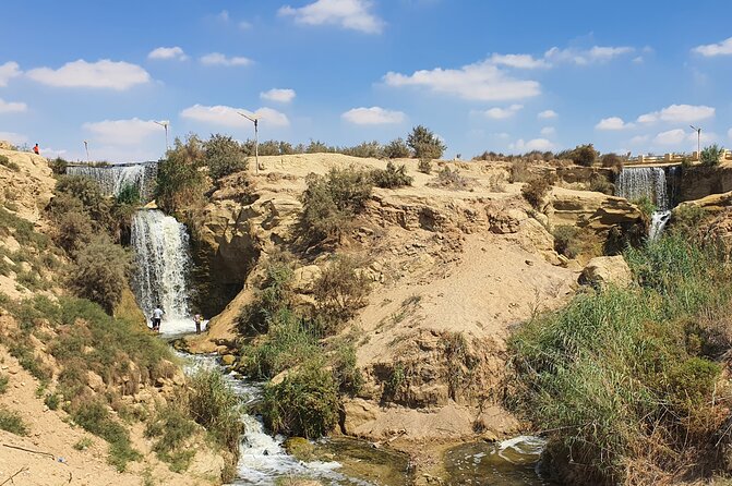 Private tour El Fayoum Oasis and Wadi Rayan waterfall from Cairo - Tunis Village, pottery, and lunch