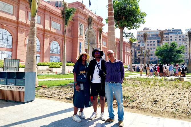 Private Tour: Giza Pyramids & Cairo Museum & Bazaar(All included) - Why this private Cairo tour works well in one day
