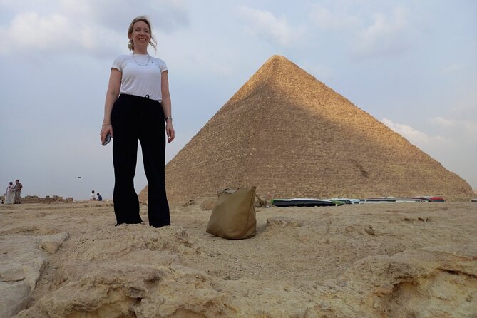 Private Tour Giza Pyramids Sphinx and the Egyptian Museum - The Giza Pyramids: one hour and 30 minutes among the monuments