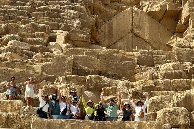 Private tour Giza Pyramids ,sphinx & camel ride all included - Khafre and the Valley Temple
