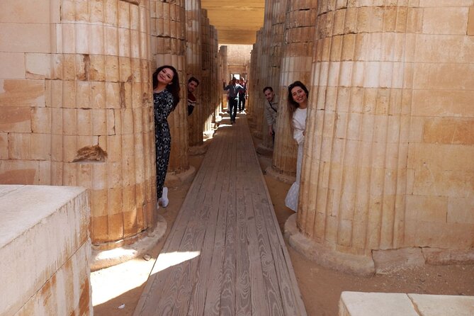 Private Tour Giza Pyramids Sphinx Sakkara and Dahshur - How the private transport affects the day