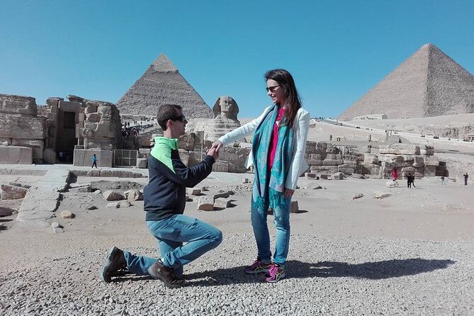 Private Tour of the Pyramids and Egyptian Museum in Giza - The guide can make or break the day