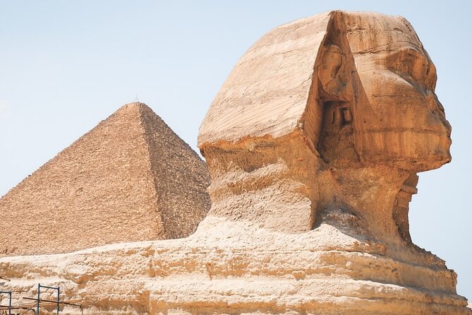Private Tour to Giza Pyramids and Sphinx - The Valley Temple and the purpose of the building