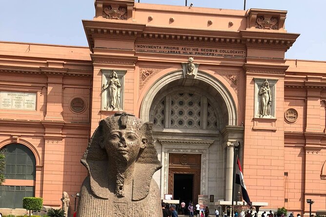 Private Tour to Giza Pyramids,Sphinx,Egyptian Museum&local lunch - Two hours inside the Egyptian Museum
