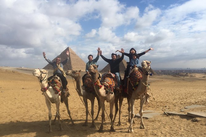 Private tour to Giza Pyramids,Sphinx,Egyptian Museum with Local Lunch - The local lunch is simple and useful