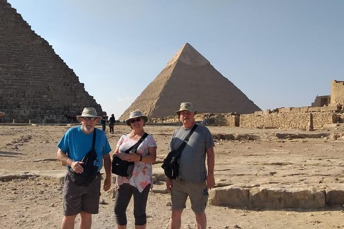 Private tour to Giza Pyramids, Sphinx& the Mummification temple - The three pyramids: Cheops, Chephren, and Mykerinus