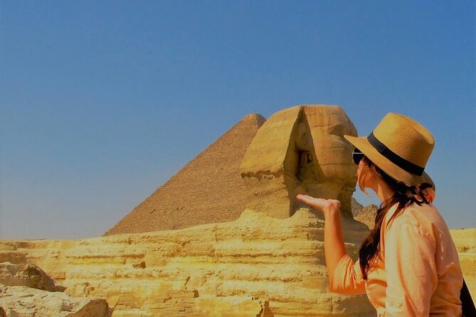 Private Tour to Giza Pyramids with 30 Minutes Camel Ride and Lunch - What the $15 price really buys you