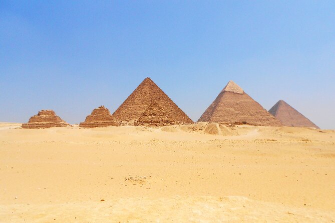 Private tour to Giza, Sakkara, Memphis with Camel and Lunch - Lunch in a local restaurant