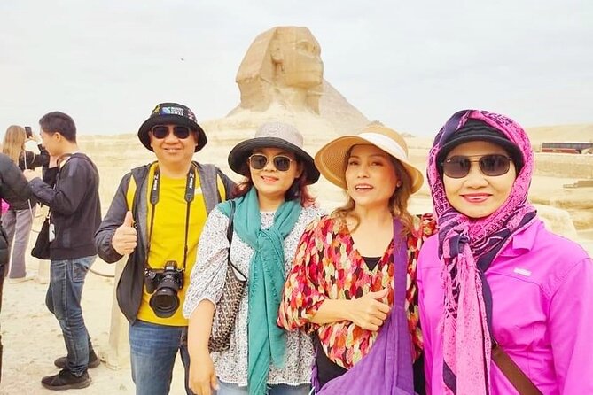 Private tour to Giza, Sakkara, Memphis with Camel and Lunch - Is $25 good value?