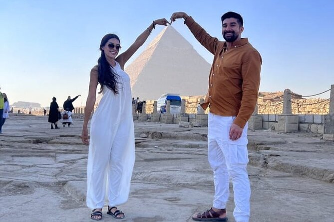 Private Tour to Great Pyramids of Giza and Sphinx - The Great Sphinx and its ancient clues