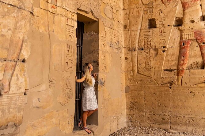 Private Tour To Luxor From Aswan Visiting Best Of Luxor City - Colossi of Memnon and a practical lunch stop