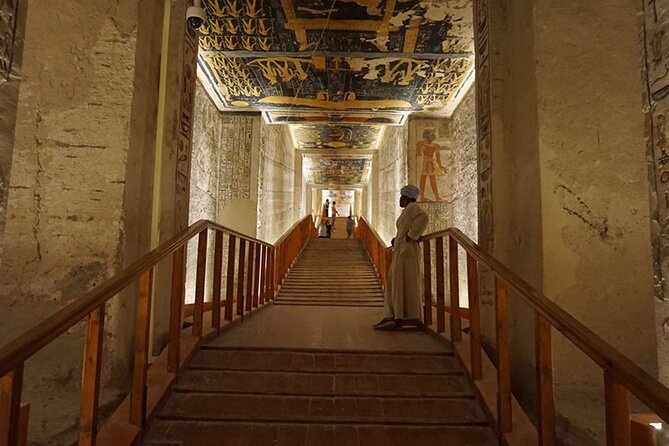 Private Tour To West Bank A - Who Should Choose This Half-Day Visit?