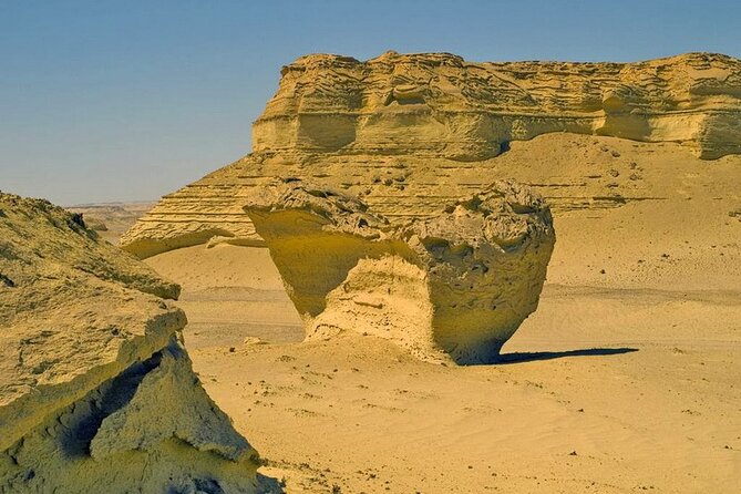 Private Tour to Whales Valley & Wadi El Rayan Waterfalls in El Fayoum from Cairo - Lunch, sandboarding, and Magic Lake