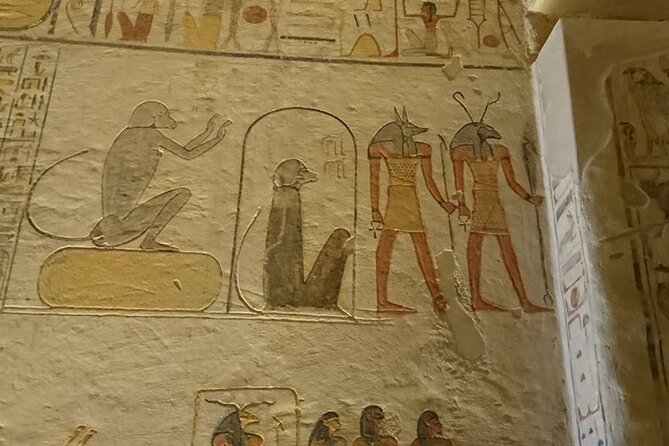 Private tour Valley of the Kings and King Tutankhamun Tomb - Hatshepsut’s temple at Deir el Bahari